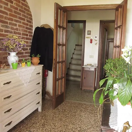 Casale Margherita Willa *